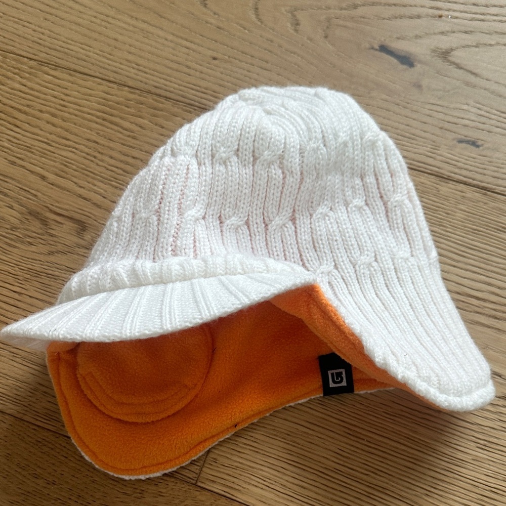 Burton Cozy White and Orange L Hat